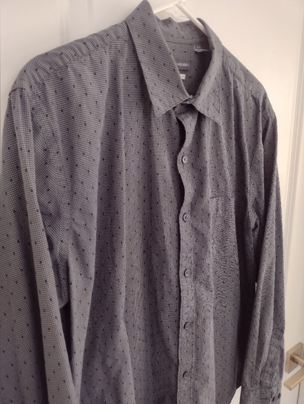EUC Van Heusen Men’s Classic Fit Gray Geometric Button Down Shirt Large 16-16.5